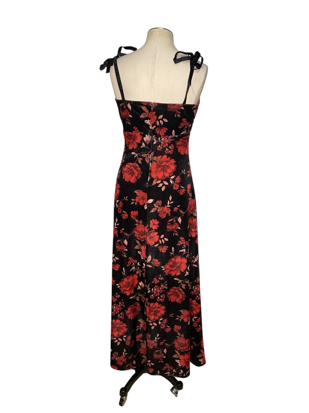 Francesca’s Black Red Floral Maxi Dress S Lace Tie Strap Open Back Romantic - Picture 3 of 10